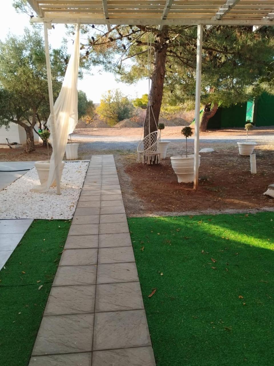 אלכסנדרופולי Black N' White Cozy Housegarden מראה חיצוני תמונה